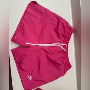 Nike men shorts excellent condition just used once